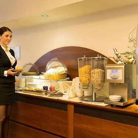 Szálloda Milano Re -